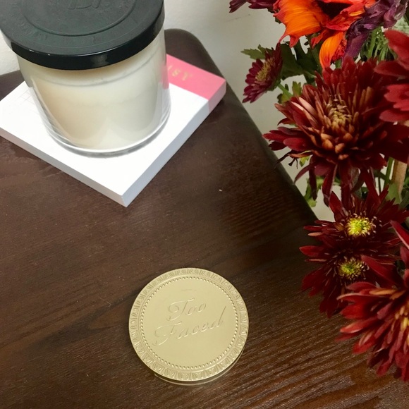 🎀NWOT🎀 TOO FACED Sun Bunny Natural Bronzer - Picture 2 of 5